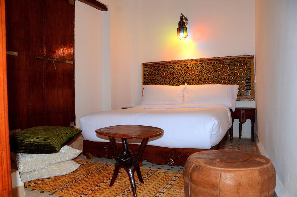 Le Cedre D'Argent Otel Fès Dış mekan fotoğraf